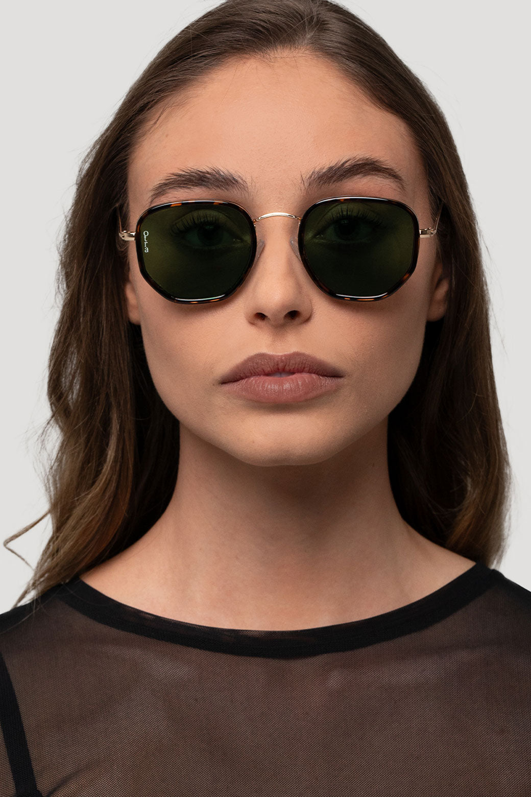 Sunglasses that open store in the front